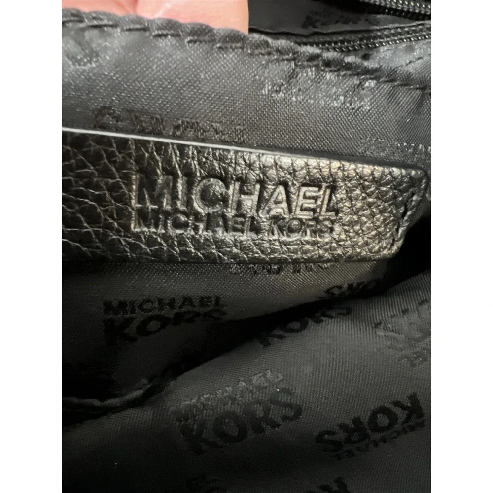 Michael Kors preowned very